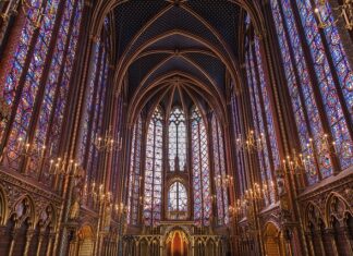 Jaki żyrandol do pokoju 20m2?