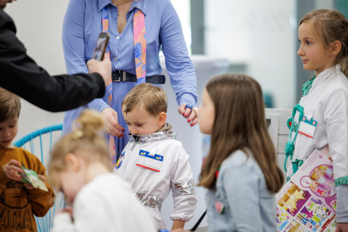Uwaga, obecność i wspólna zabawa z Melissa & Doug